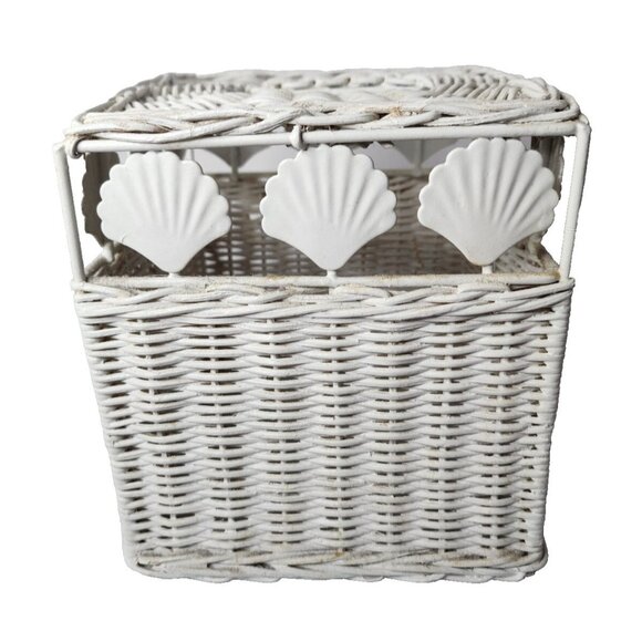 Vintage Wicker Seashell Tissue Box Cover Holder Square Nautical Cottagecore - Picture 1 of 9
